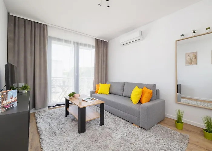 Wybickiego Stylish Apartments With Parking And Air Conditioning In Cracow By Noclegi Renters